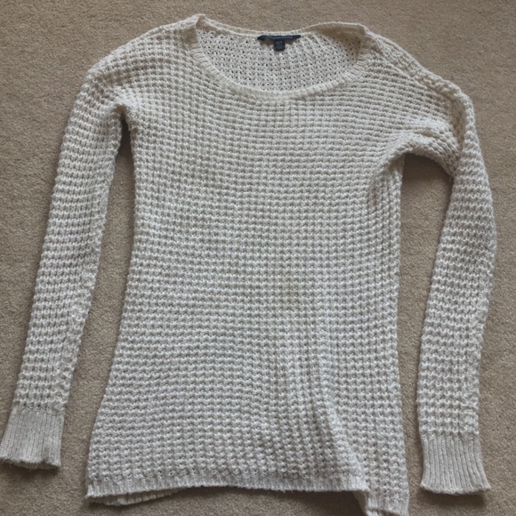 American Eagle Chunky White Sweater - Picture 2 of 4